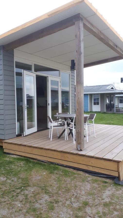 Beach Lodges Oostvoorne Exterior photo